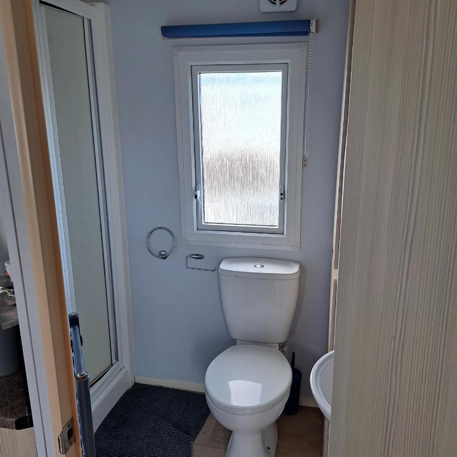 Cj & Daisies Holiday Home Prestatyn Buitenkant foto